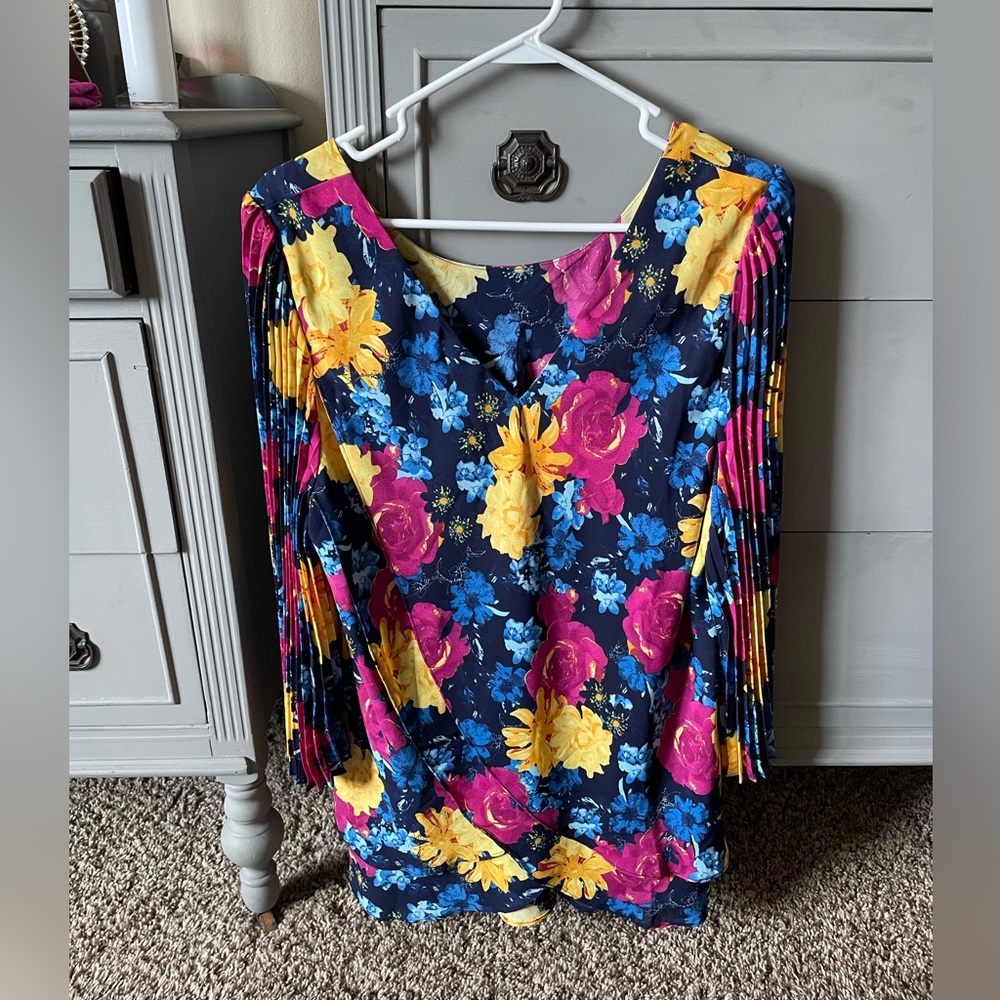 NWOT Laurie Felt Woven Reversible Pleated Sleeve Blouse